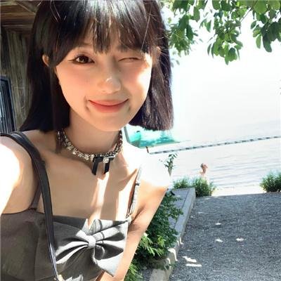 明黄禁色